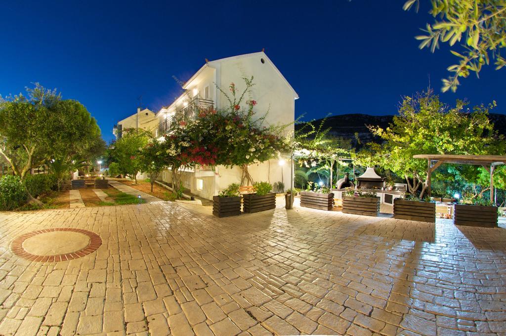 Iris Apartments Minia Exterior foto